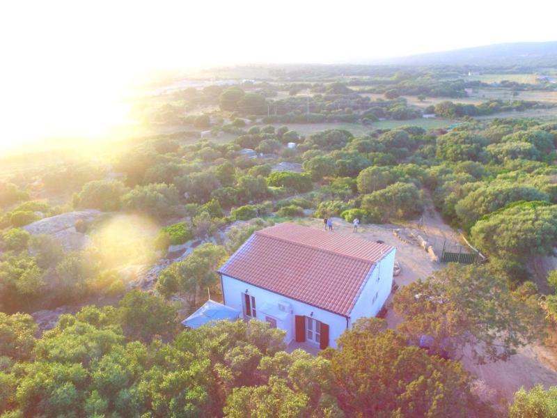 Mauro alloggi e camere Palau Esterno foto
